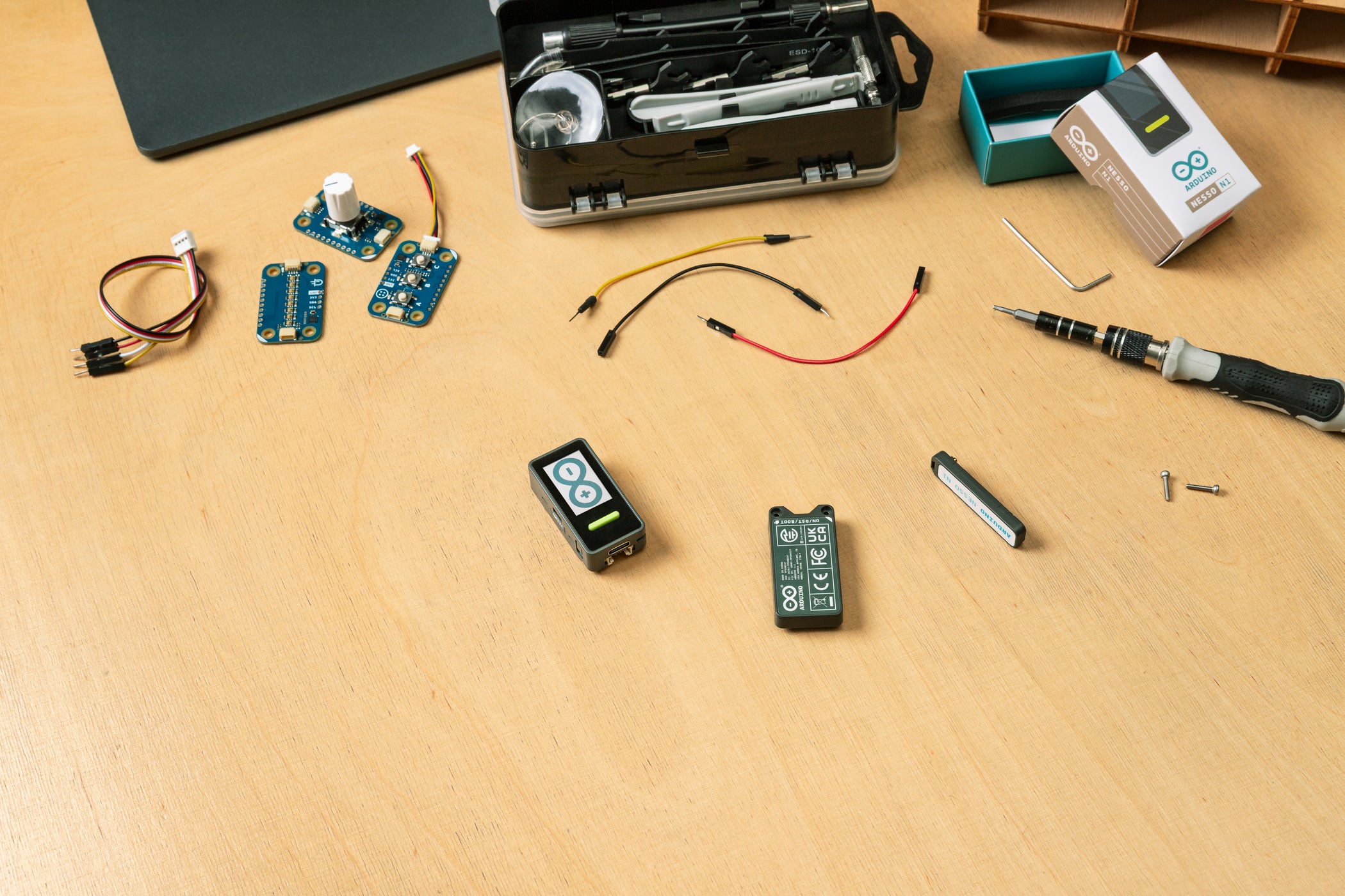 Arduino Nesso N1: The Ultimate Multi-Protocol ESP32-C6 IoT Device ...