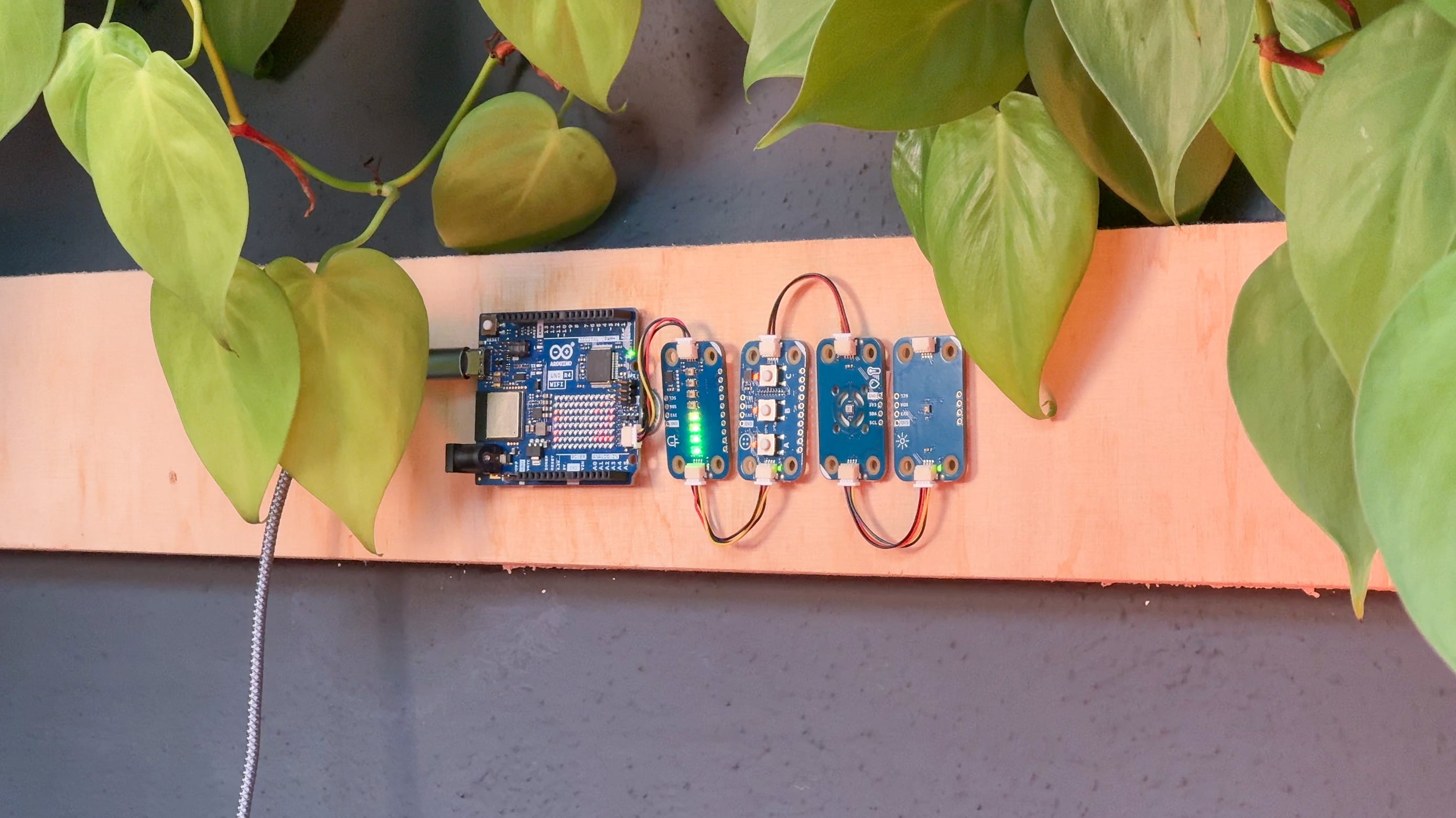 Modulino Environmental Station Bundle UNO R4 WiFi — Arduino Online Shop